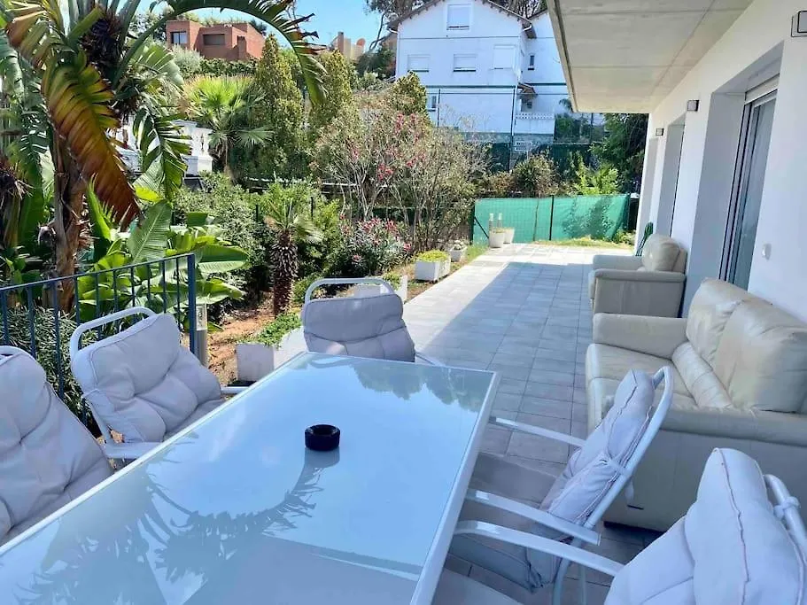 Holiday home Independent House Casazul With Swimming Pool Villa Castelldefels
